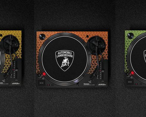 Слились в экстазе: Lamborgini и Technics выпустили проигрыватель и винил со звуками мотора суперкара