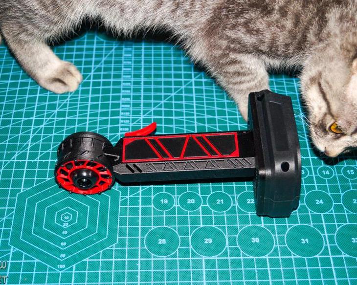 Компактная аккумуляторная воздуходувка мощностью 500Вт. Обзор модели Thor Hammer X40